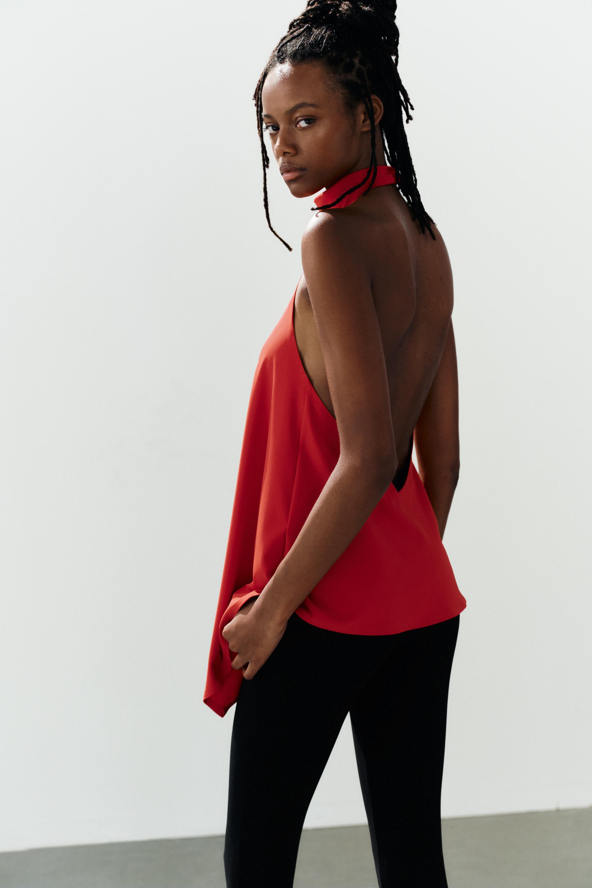 TOP HALTER ASYMÉTRIQUE